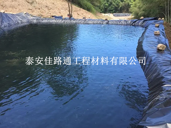鱼塘防渗膜顶破能力测试:探索新材料的坚韧与可靠性 鱼塘防渗膜顶破能力测试:探索新材料的坚韧与可靠性