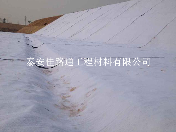 防渗土工膜存放技巧:智慧守护,延长寿命 防渗土工膜存放技巧:智慧守护,延长寿命